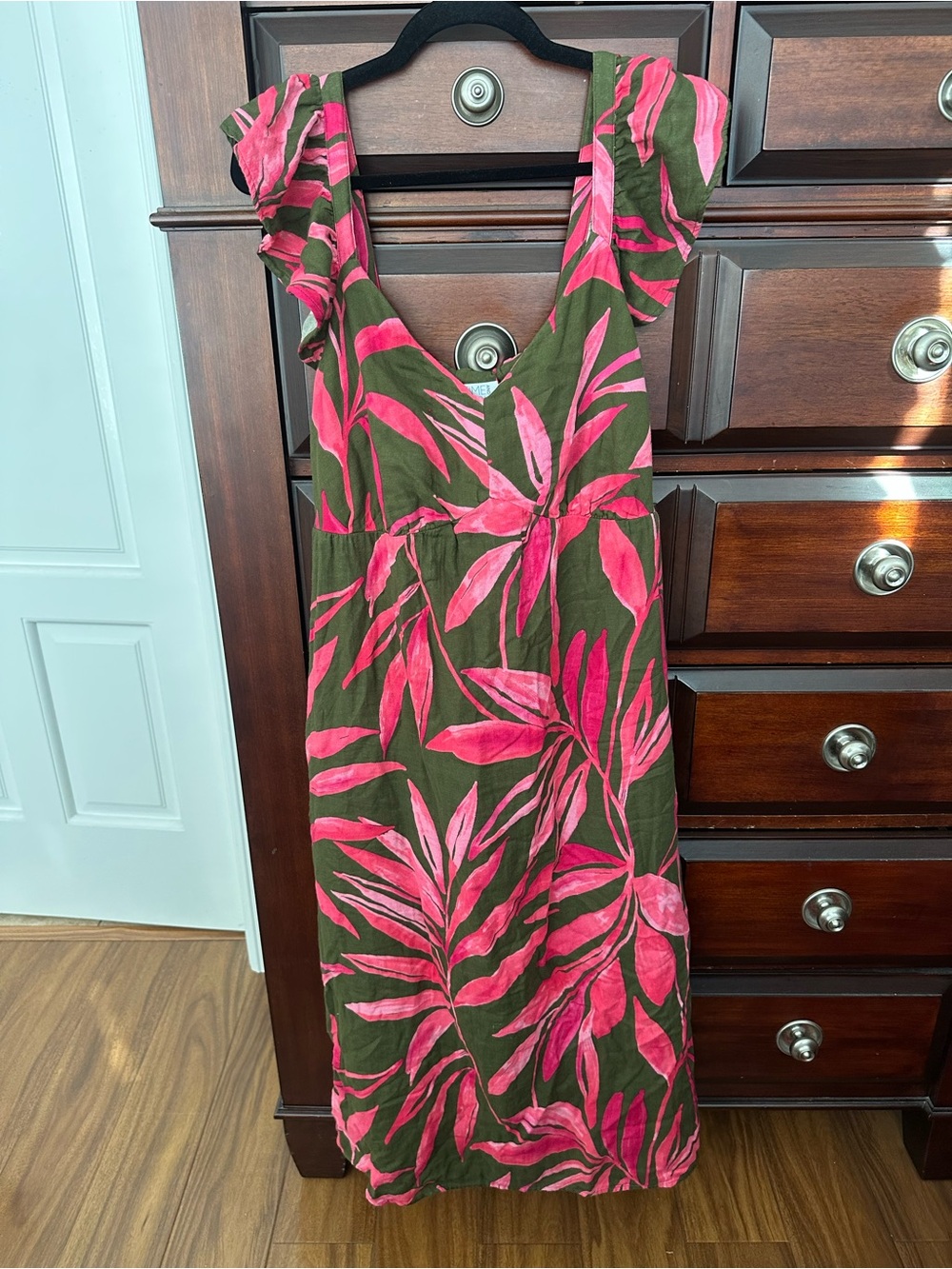 Time & Tru Sz Large Olive Green and Pink Fliral Print Sundress 100% Cotton